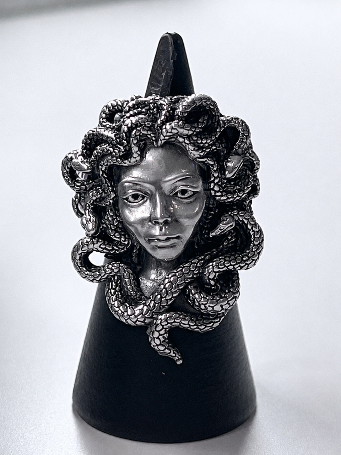 SOMS Medusa Ring