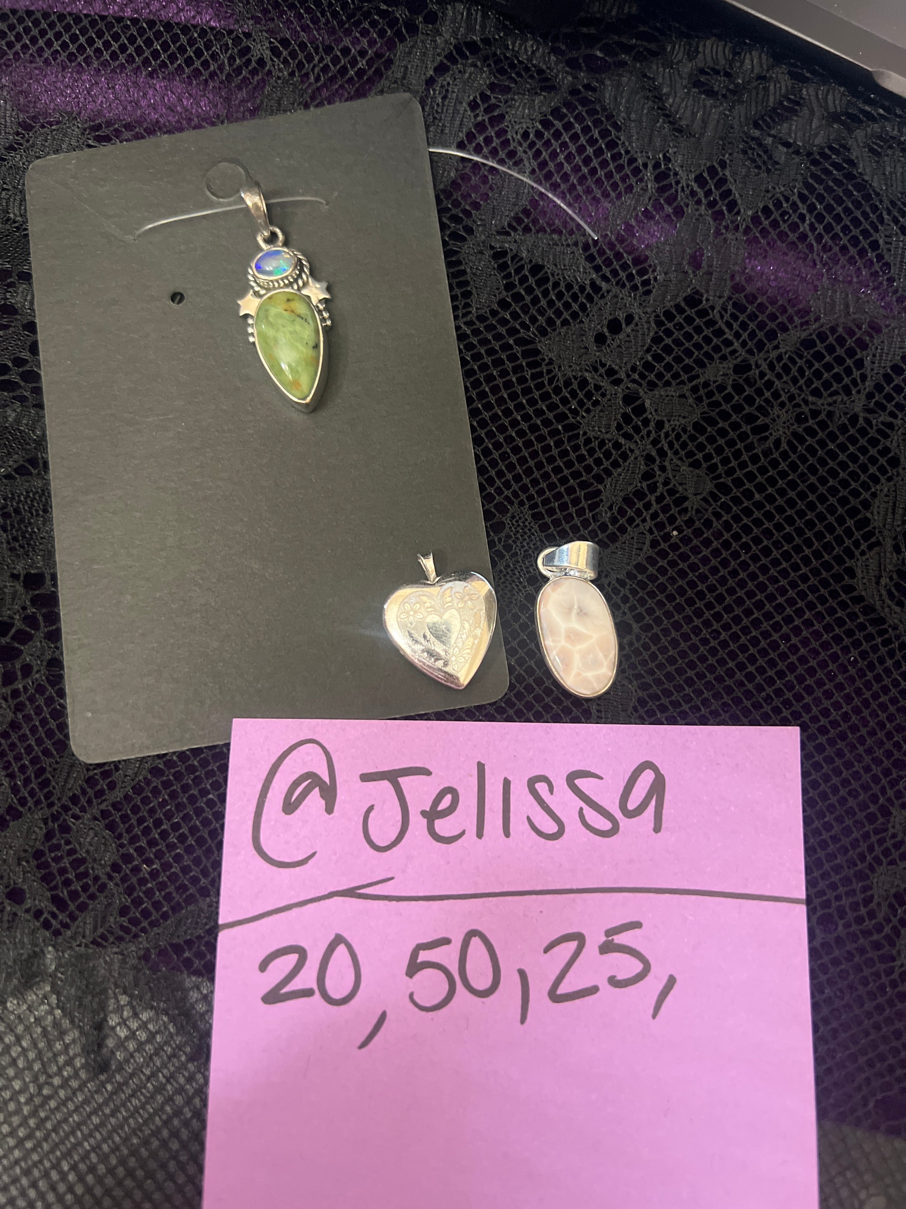 @Jelissa