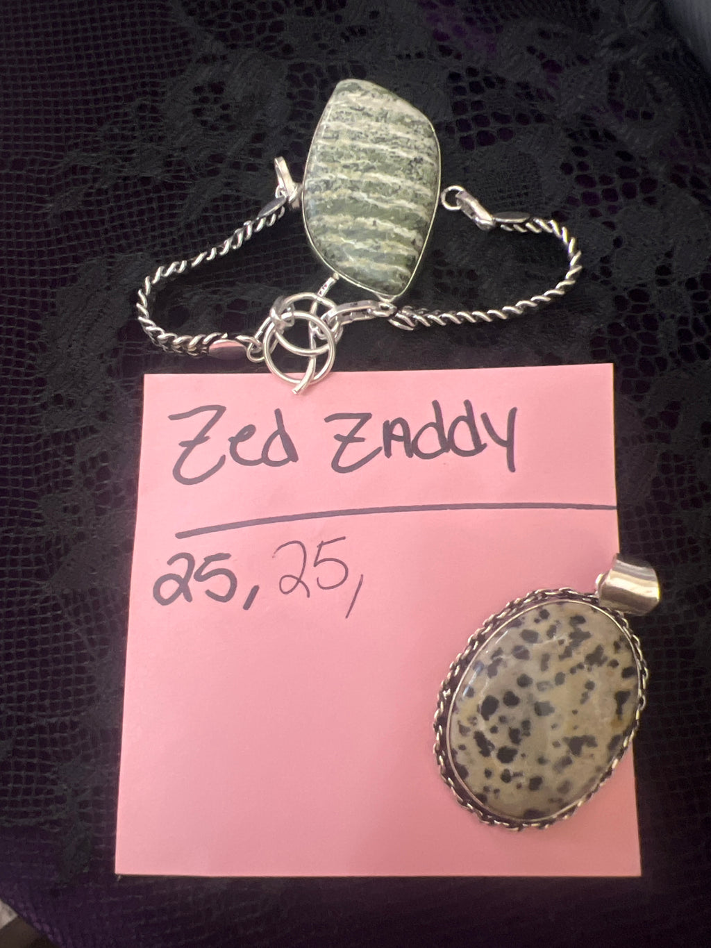 @Zedsdeadbaybeee