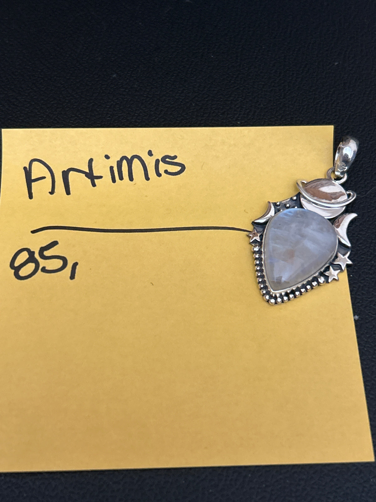 Artimis